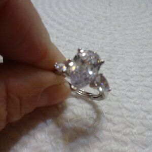 Gorgeous CUBIC ZIRCONIA Pear Shape Silver Ring Size 10.5 #922C